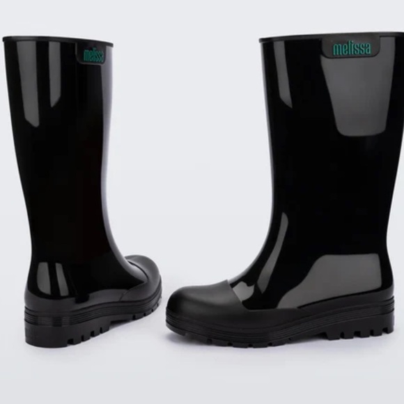 New in box Melissa Glossy Black Rain Boots Retails $109 - Picture 1 of 9